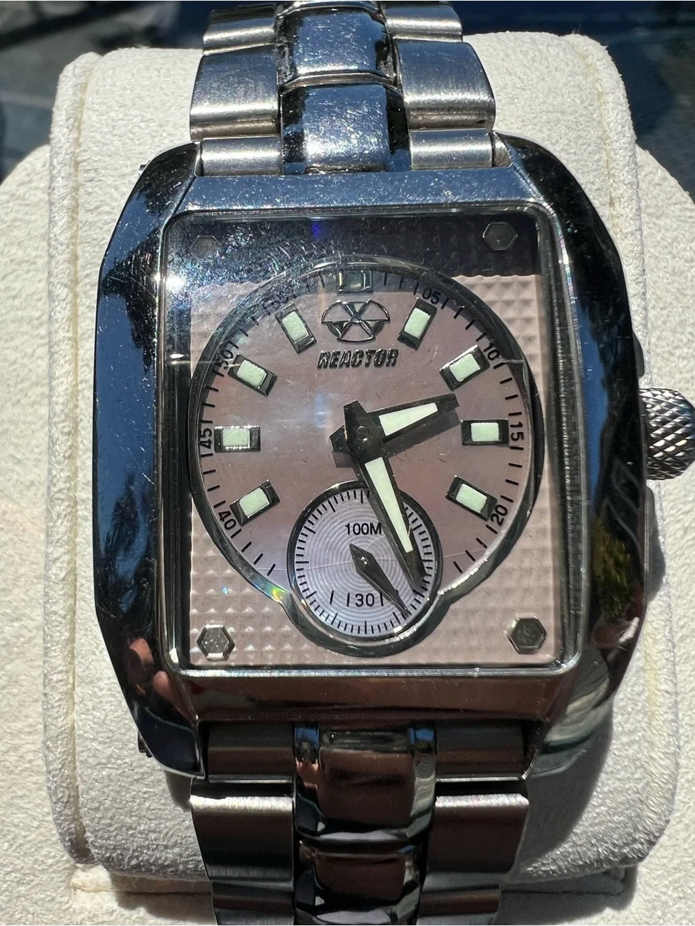 Reactor Mother of Pearl Dial Watch - WORKING CONDITION - battery replaced
